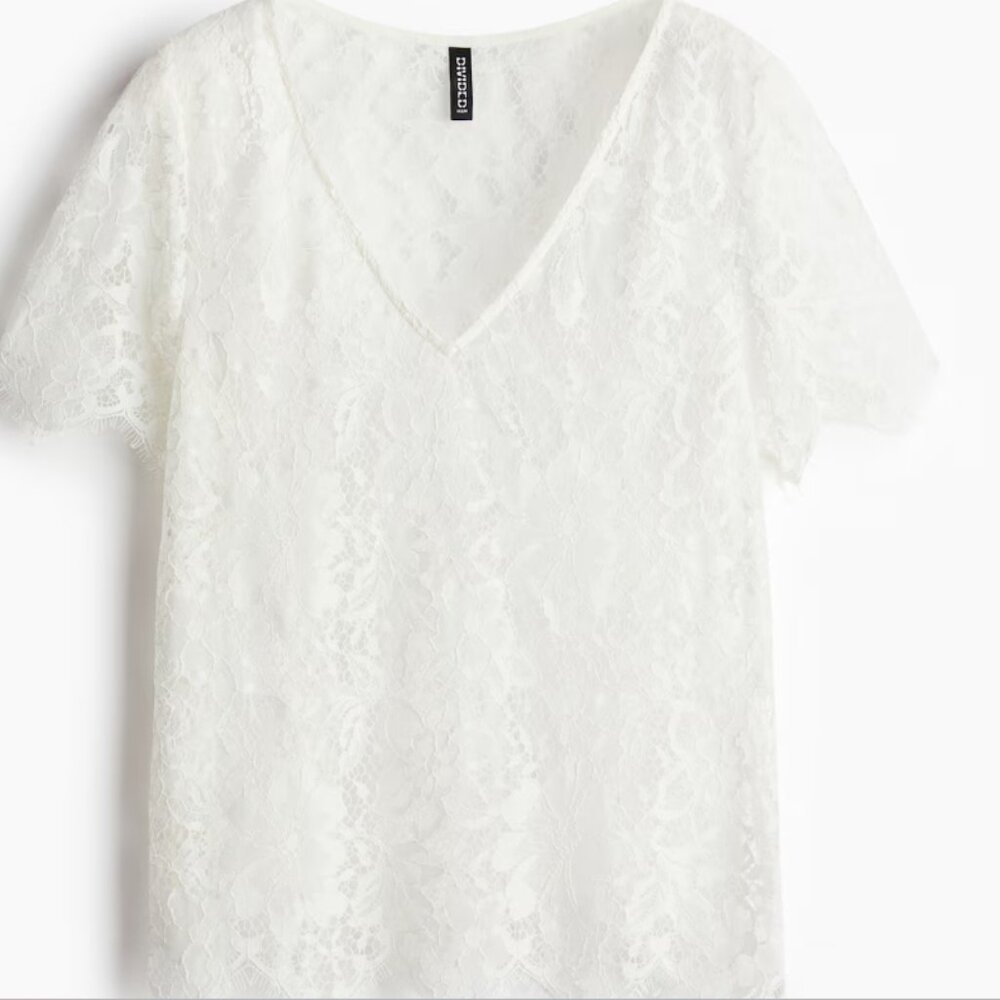 Brand New NEVER WORN short sleeve v-neck white Lace T-Shirt